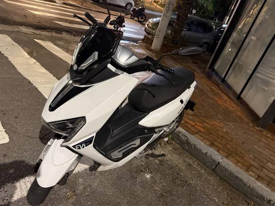 VOLTZ EV1 